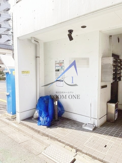 メゾンフェスタのその他共用部分|敷地内ゴミ置き場です。