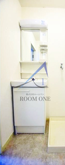 メゾンフェスタの洗面所|洗面台です。