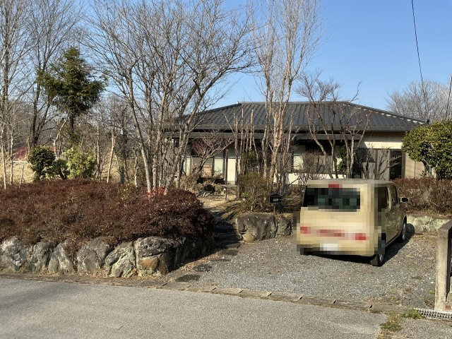 矢板市玉田　中古戸建　四季彩る日本庭園の平屋邸宅の外観