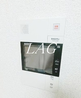 【セキュリティ】 | プレジール入谷 | モニター付きインターホンです。