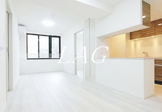 【居間・リビング】 | プレジール入谷 | 洋室のお部屋です。