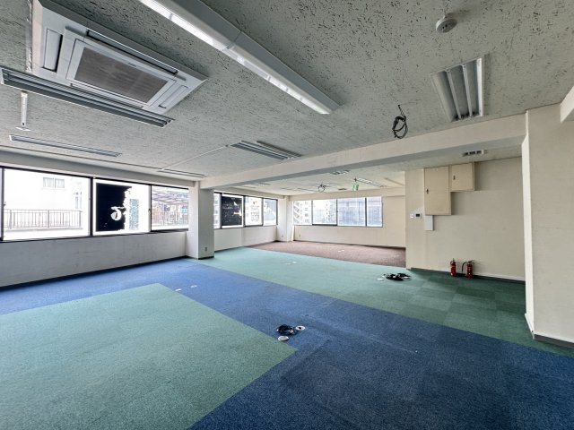 アリタ日本橋5ビルの内装