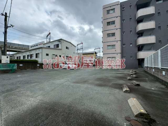 シェル幹の駐車場|カースペースがあります