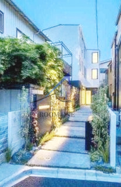 東新宿ハウスのエントランス|エントランスです。