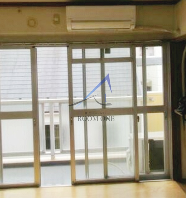 西大久保イレブンの居間・リビング|洋室のお部屋です。