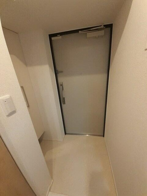 【玄関】 | カデュウー |  