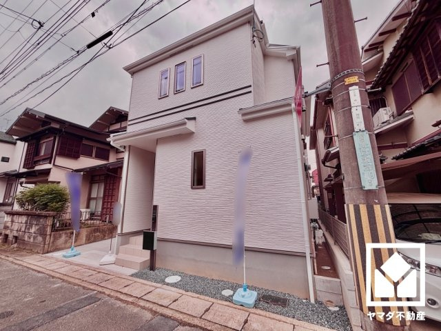 八幡市川口東扇　の外観