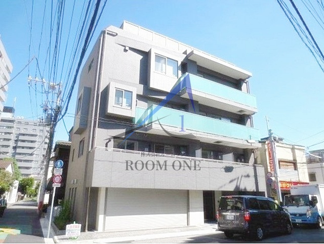 Ｔｒｙｍ　Ｃｏｕｒｔの外観|外観です。
