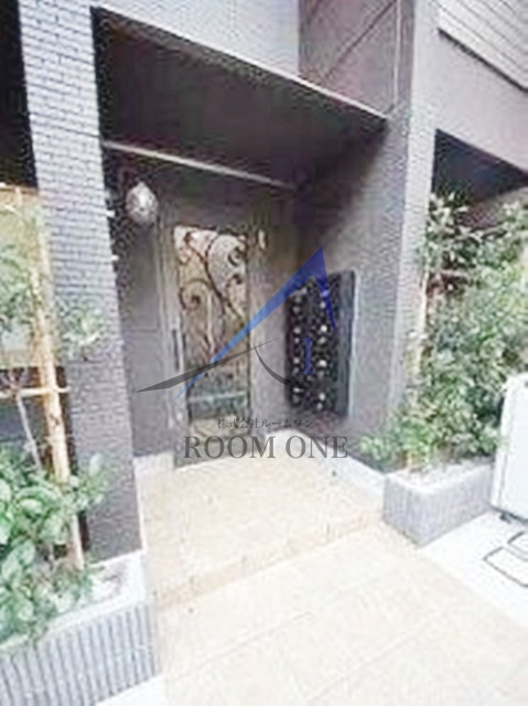 ルシード北新宿のエントランス|エントランスです。