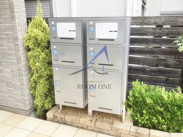 リブリ・WingⅡ渡田山王のその他共用部分|宅配ボックスです。