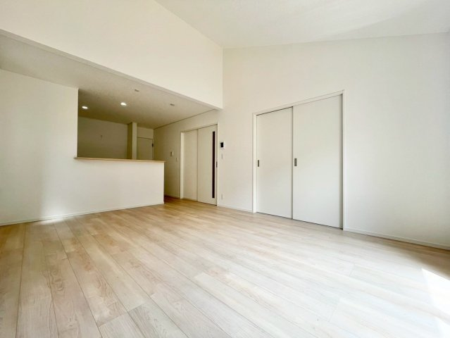 【居間・リビング】 | 潮来市日の出１号棟 | 施工例：ご見学はお気軽に0476-37-3888までお問合せ下さい！