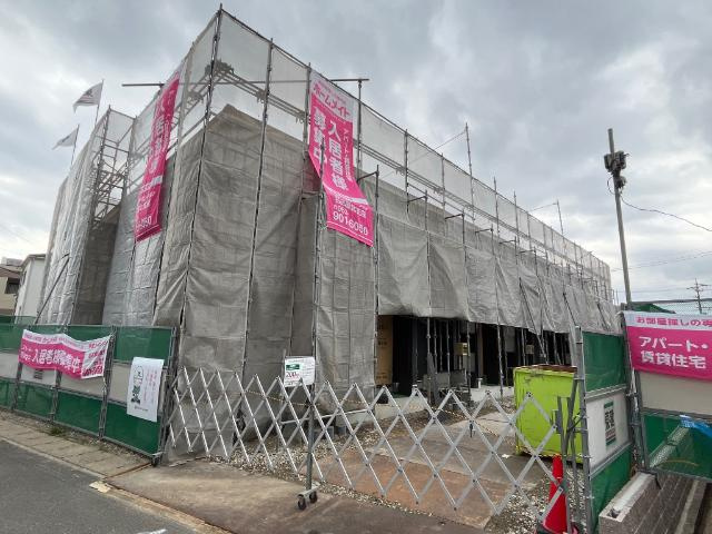 コンフォール青山の外観|建築現場