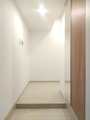 コージコート上野御徒町Ⅰの玄関