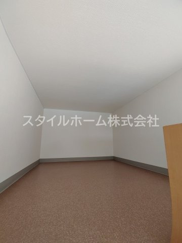 カーサフォルトゥーナの内装|別部屋写真です。