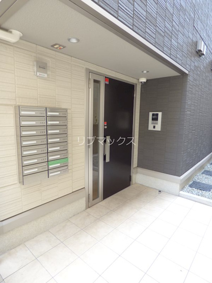 当店は家主強制でない場合、消毒・抗菌代や安心サポート代など不要費用は一切不要。オンライン案内可。