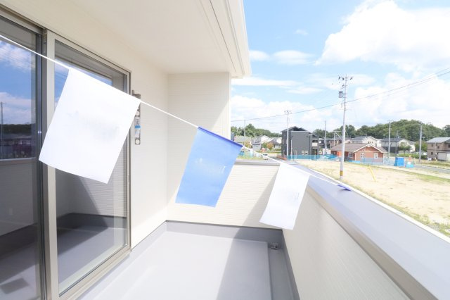 郡山市田村町東山1丁目1期　　　1号棟　　　守山小学校、守山中学区　のバルコニー