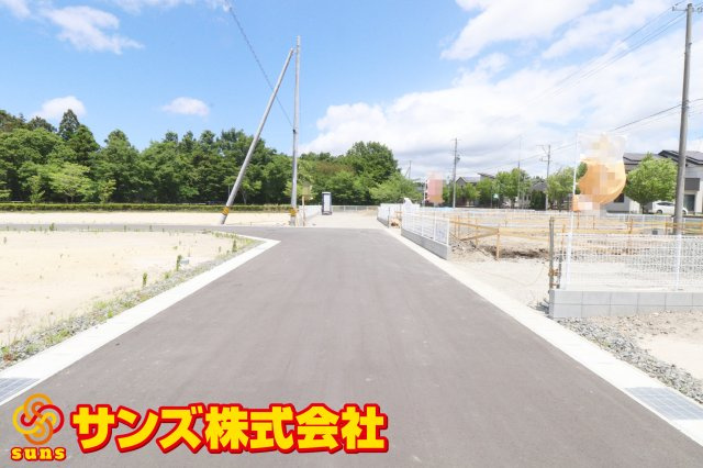 郡山市田村町東山1丁目1期　　　7号棟　　　守山小学校、守山中学区　の外観|西側前面道路