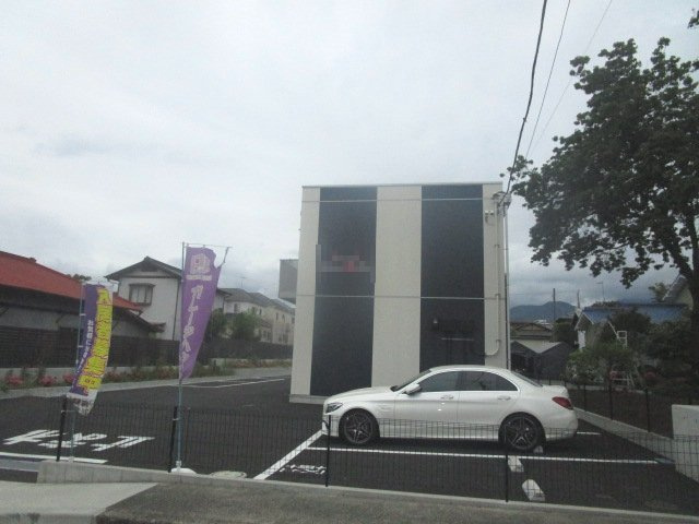 秦野市三屋の倉庫