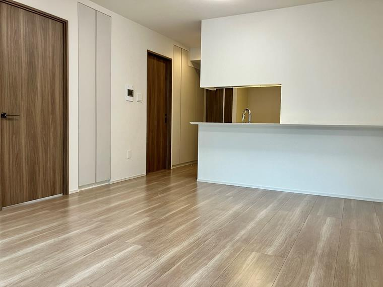 プラウドシティ国立の居間・リビング