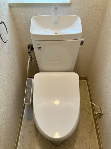 宮戸戸建のトイレ