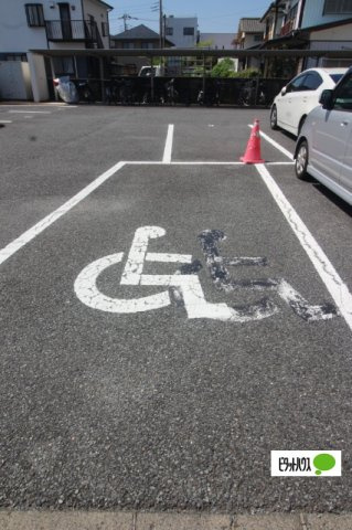 ピアビルの駐車場