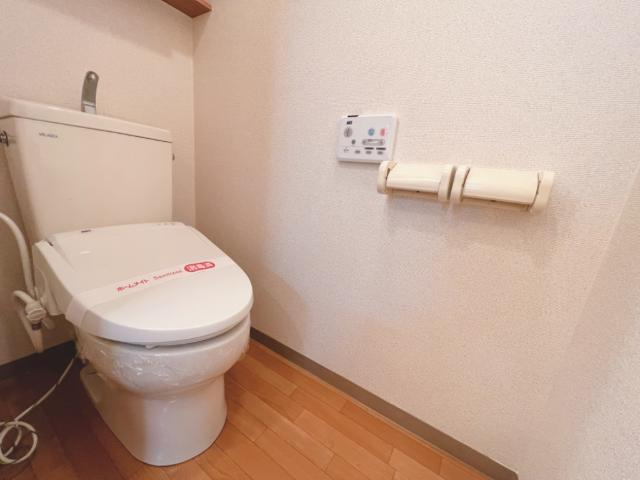 ラ・カーサおゆみⅠのトイレ|シャワー付トイレ