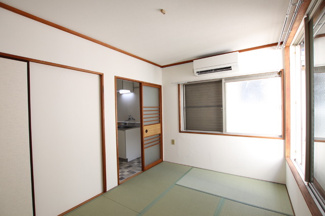 ６帖和室　角部屋