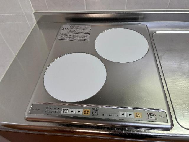 レインボーシティ・SⅡのキッチン|IHコンロ（イメージ）
