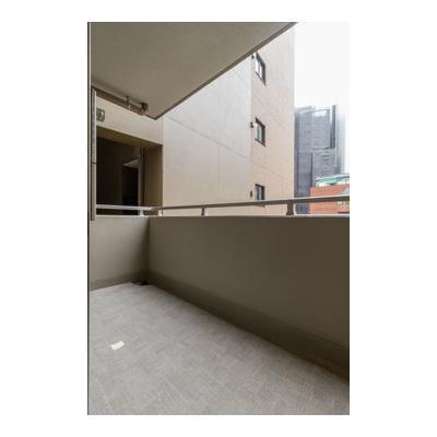 【バルコニー】
