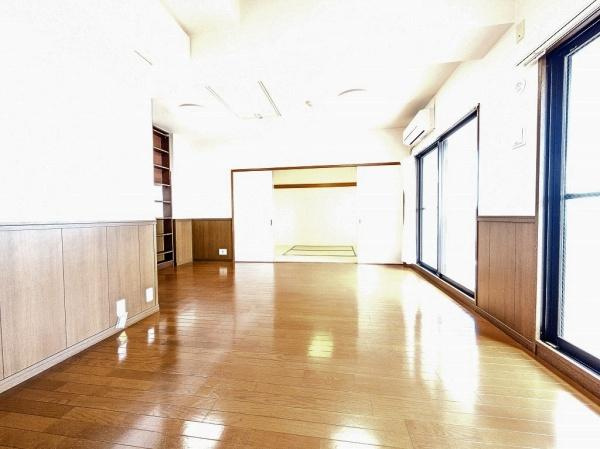 【居間・リビング】 | プレステージ垂水ジェームス山