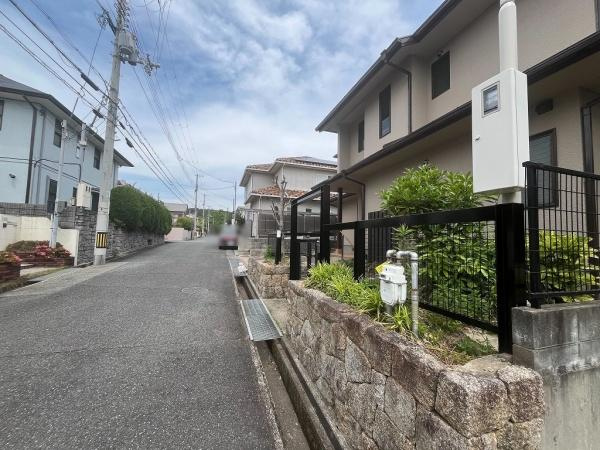 【前面道路含む現地写真】 | 西区竹の台1丁目　中古戸建