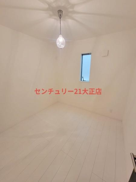 平尾2丁目貸家の洋室