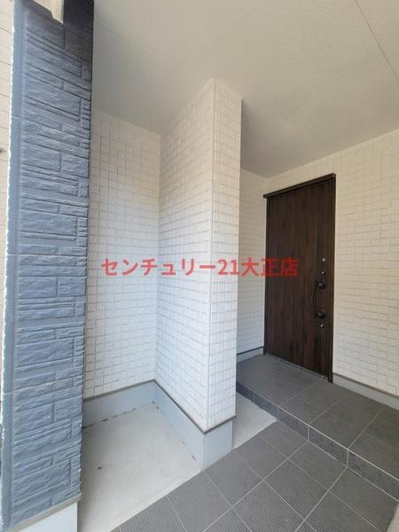 平尾2丁目貸家の玄関