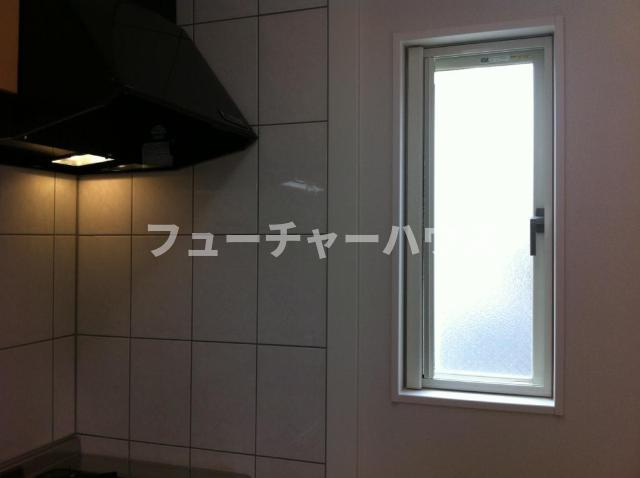 ヴィレッジコンフォート(Ｖｉｌｌａｇｅ　Ｃｏｍｆｏｒｔ）のその他|キッチン窓