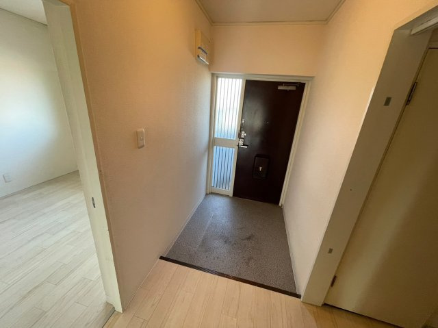 マンションライズの玄関