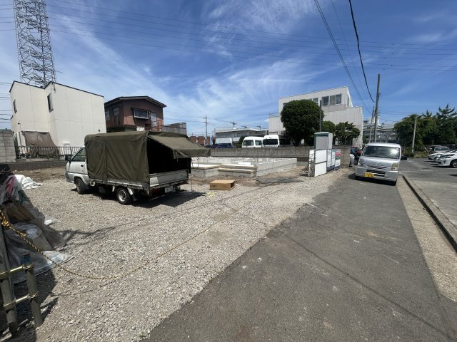新築　高崎市江木町第２　Livele Garden.S　１号棟の前面道路含む現地写真|現地写真　東側接道幅員約2.6ｍ