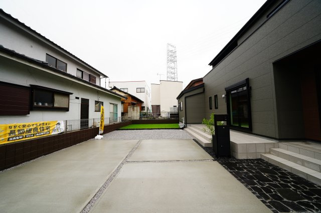 新築　高崎市江木町第12　Livele Garden.S　１号棟の駐車場|現地写真　駐車スペースは5台分可能です！
