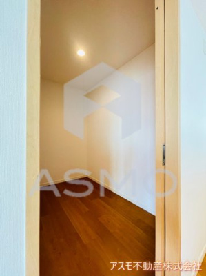 【収納】 | クロスレジデンス大阪新町 | 同マンション、別部屋参考写真