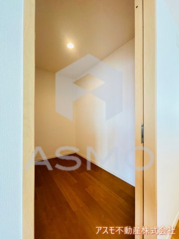 【収納】 | クロスレジデンス大阪新町 | 同マンション、別部屋参考写真