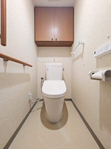 須磨シーサイドヒルズフォレストステージのトイレ|落ち着いた色調のトイレです