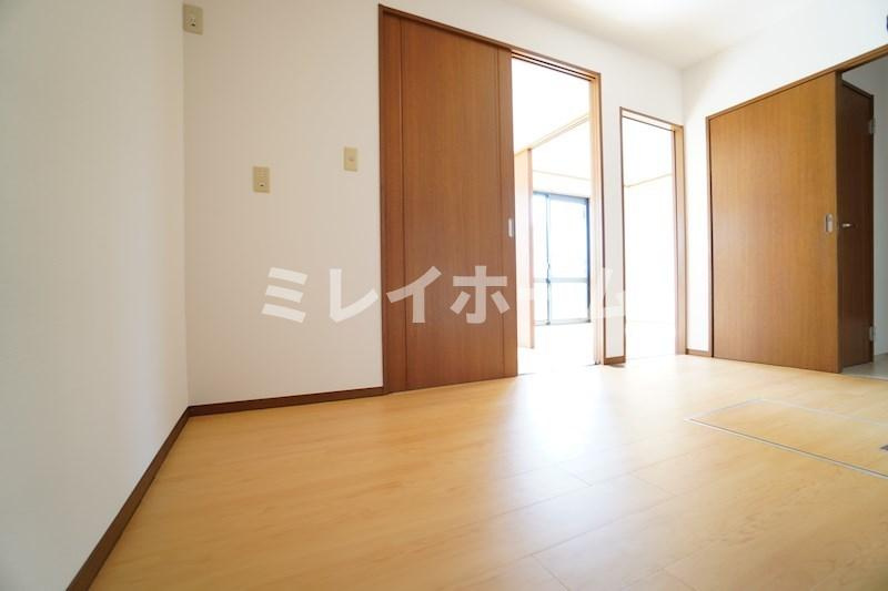 フォレスト山王の寝室