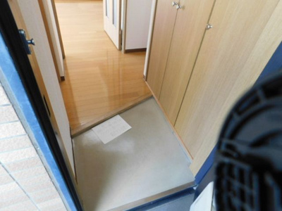 【玄関】 | パルティールふじみ野 | 収納もある玄関です