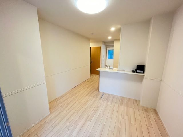 ルーチェ　名駅北の居間・リビング