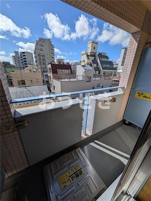 早川ビルのバルコニー