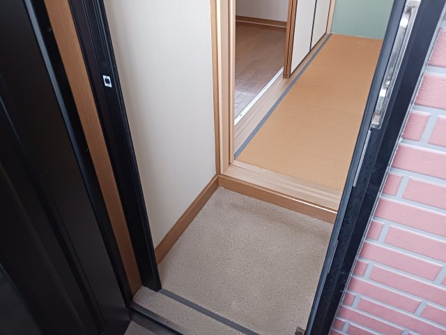 【玄関】