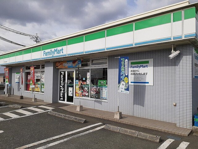 熊本市東区小山７丁目のアパートの周辺|ファミリーマート国体道路店まで500m