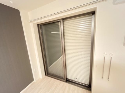 【その他】 | シーサイドレジデンスＮＫ | 窓シャッター、複層ガラス