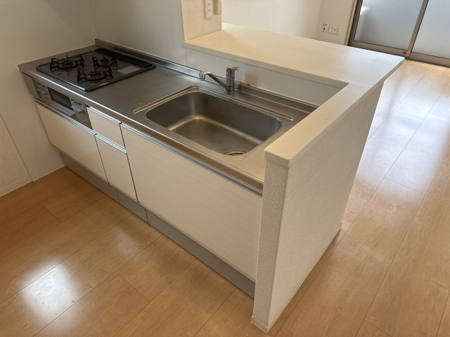シャーメゾン新野辺のキッチン