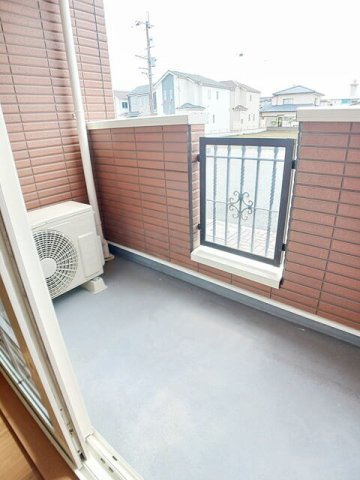 熊本市東区月出７丁目のアパートのバルコニー|お洗濯にも便利なバルコニー付き