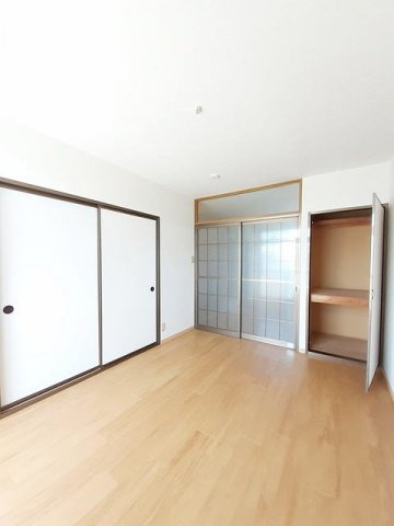 熊本市東区上南部２丁目のアパートの内装|内装は落ち着いています
